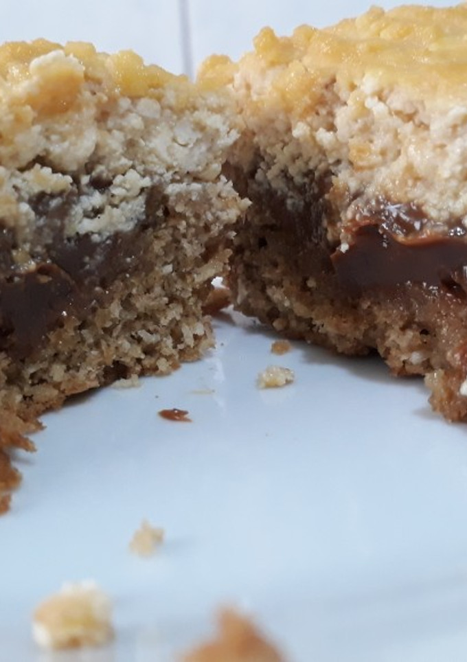 Una foto de Tarta de ricota y dulce de leche fit