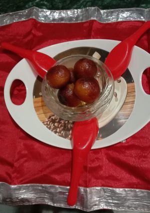 ब्रेड के रसगुल्ले (Bread ke rasgulle recipe in Hindi) रेसिपी मुख्य फोटो