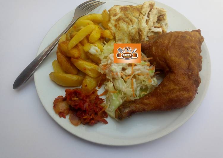 Recipe of Ultimate Chips, egg,salad,sauce and fried chicken