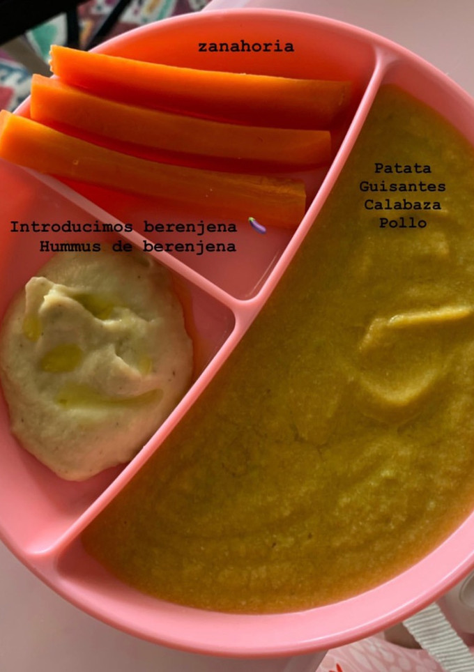 Una foto de BLW Ideas Hummus de berenjena