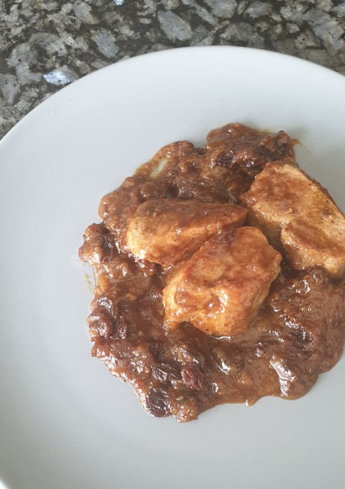 Una foto de Solomillo de cerdo al cúrcuma con reducción de Pedro Ximénez