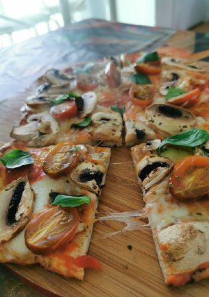 Una foto de Pizza de pollo