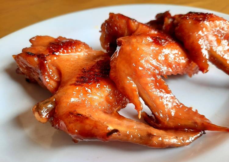 Sayap Pedas Goreng Madu (Honey Spicy Chicken Wings)