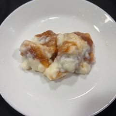 A picture of Chickoo delight.
