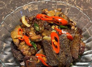 Gambar Limpa & Hati Lembu Goreng Kunyit