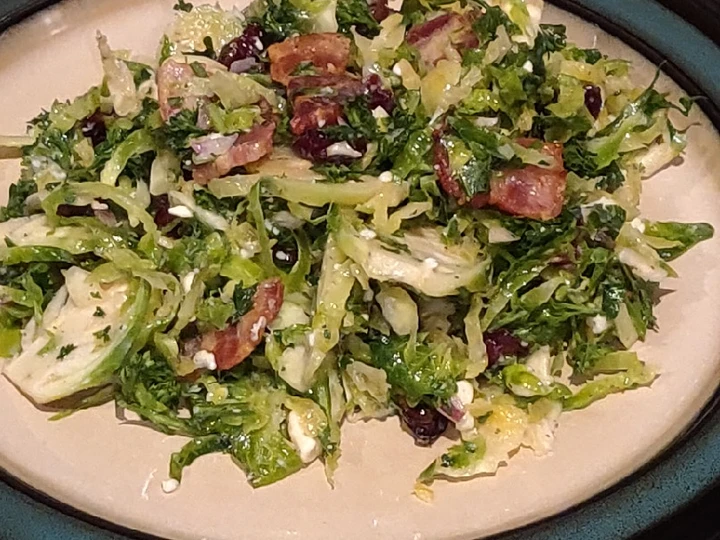 Easy Way Prepare Brussel Sprout Salad with Bacon and Blue Cheese the Perfect You can take Joss in your mouth