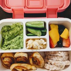 A picture of Rainbow Lunchbox.