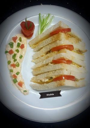 A picture of Cauliflower Rice and potato Fritter Sandwiches.