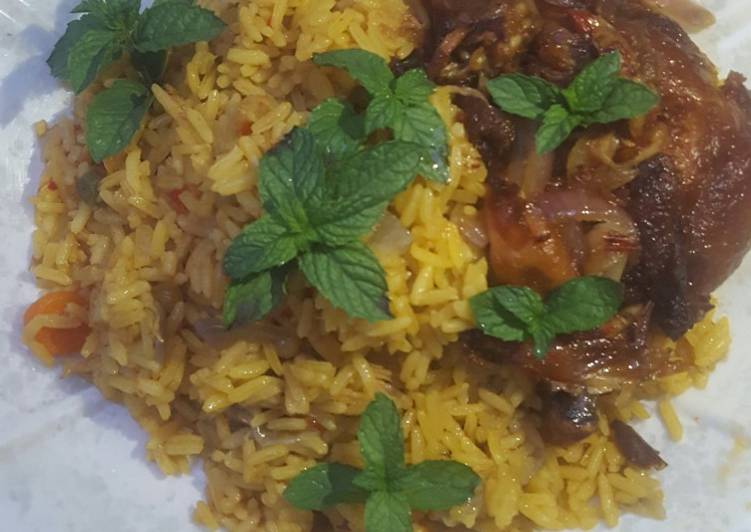 Recipe of Ultimate Fried rice with peppered chicken