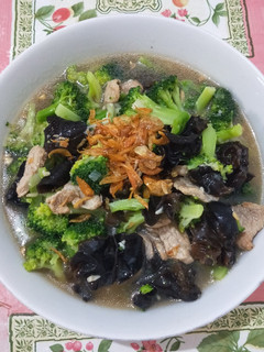 Foto resep #5 Brokoli Jamur Saus Tiram