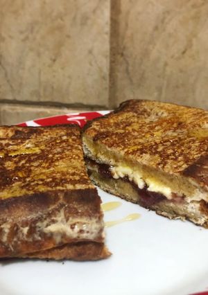 Una foto de Tostadas Francesas Rellenas