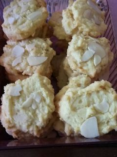 Foto resep Almond crispy cheese cookies