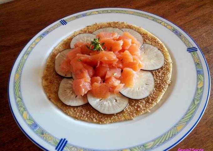 Tarte fine au saumon fumé et radis noir