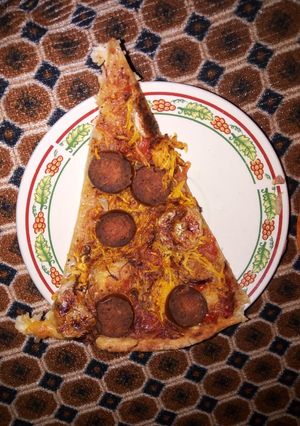 A picture of Simple Pizza.