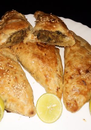 A picture of Meatpies.