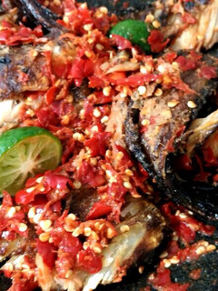 Foto resep Sambal Ikan Pari Asap