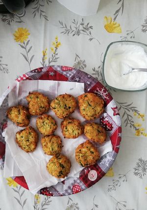 Gyors cukkini tócsni recept fotója