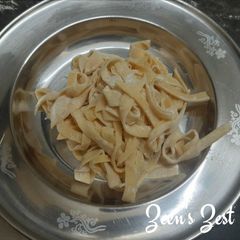 A picture of Homemade Fettuccine Pasta.