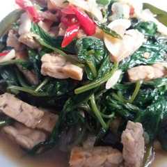 Tumis Kangkung Petis Terasi রেসিপির প্রধান ছবি