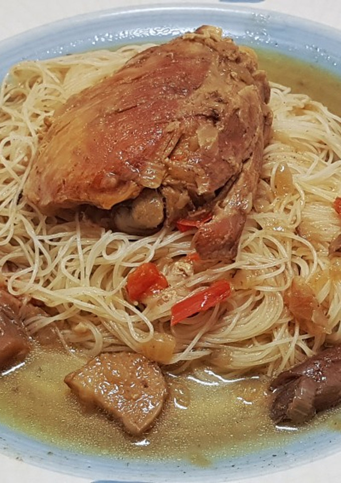 Una foto de Tajine de Pollo al coco estilo Thai