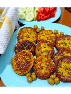 عکسی از دستور کوکو سیب زمینی کم روغن