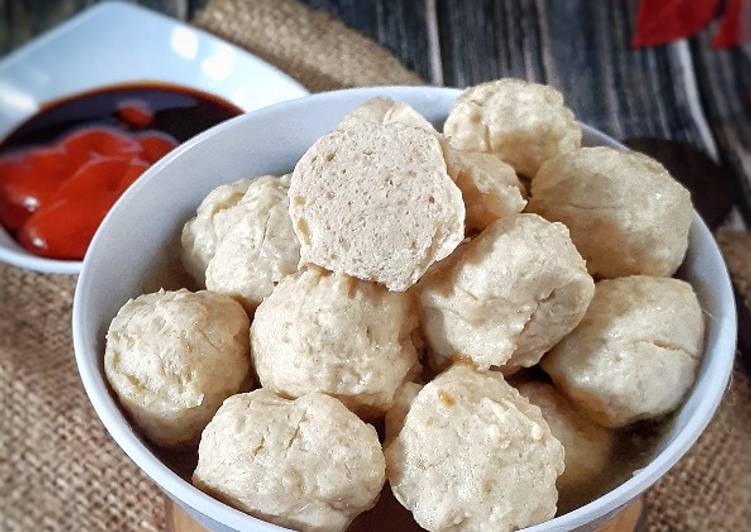 Resep Bakso Ayam Berkuah Mantap