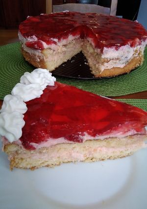 Eper torta klasszikus recept fotója