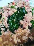 ผัดตำลึงใส่หมู