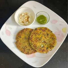A picture of Chena Stuffed Methi Paratha 🫓.