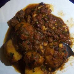 A picture of Githeri with Waru.