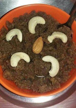 A picture of Aate ka halwa.