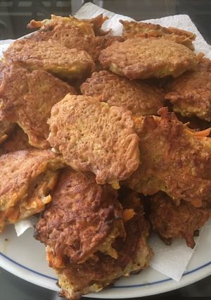 Una foto de Fritos de zanahoria diferentes