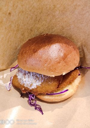 A picture of Fish Burger.