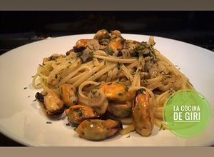 Una foto de Linguine Con Mejillones en Mantequilla & Ajo