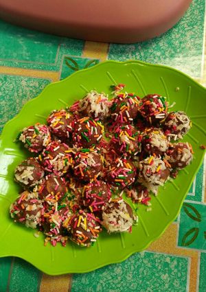 Foto resep bola-bola "Coker" (Coklat keju ceres)