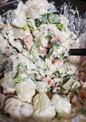 Una foto de Ensalada de pollo