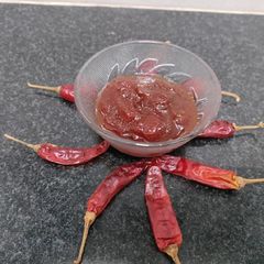 Instant Tomato sweet chilli chutney A picture of Instant Tomato sweet chilli chutney.