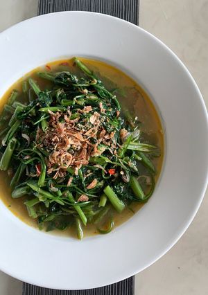 Gambar Kangkung Ikan Bilis Berkuah