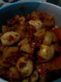 Foto resep Balado Kentang Telur Puyuh