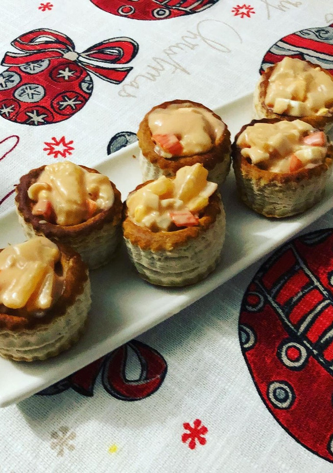 Una foto de Volovanes de ensalada de cangrejo