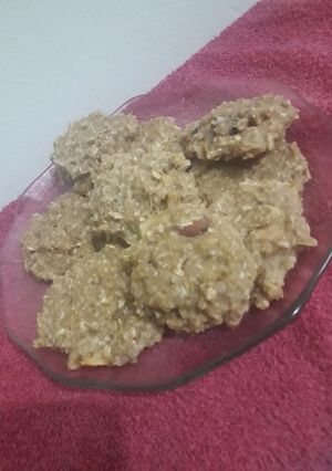 Una foto de Galletitas de Avena, Banana, y Manzana🌸