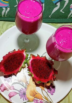 A picture of Dragon Smoothie.
