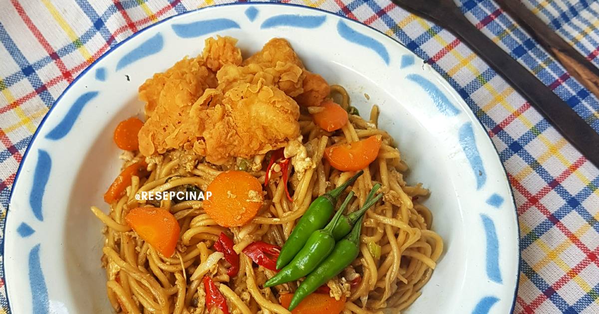 Resep Mie Goreng Oleh Arina Pramudita - Cookpad