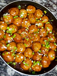 A picture of Meat balls roasted in spicy sauce!.