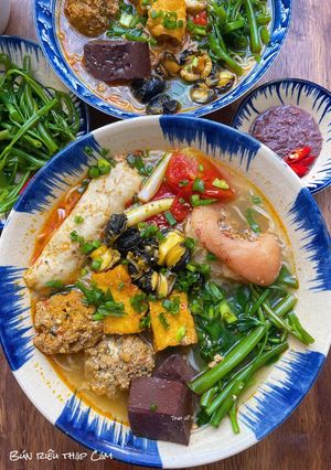 Hình của món Bún riêu cua.