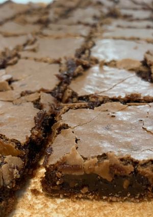 Una foto de Brownies costra por fuera y húmedos por dentro