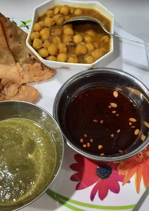 A picture of Samose.