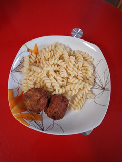 Una foto de Bolitas de atún fritas