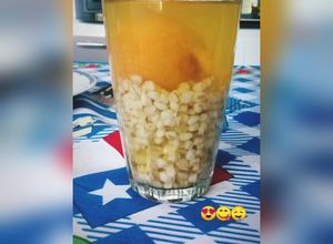 Una foto de Mote con huesillo sin chancaca 😋🇨🇱