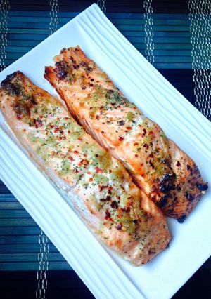 A picture of Garlic Butter Salmon.